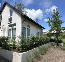 Gepflegtes 3-Zimmer-Haus mit Terrasse und Galerie in naturnaher Umgebung- Wohnen wie im Urlaub! - Bengel