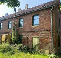 Sanierungsbedürftige Doppelhaus in Pöglitz - Gremersdorf-Buchholz