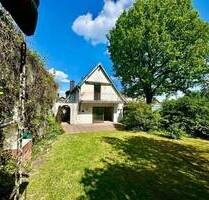 2 Fam. Haus - Stadtrandlage - 2000 m² Grundstück - Bad KissingenGaritz