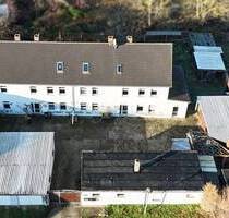 Diamant im Rohzustand: Sanierungsbedürftiges Mehrfamilienhaus in Osterweddingen bei Magdeburg