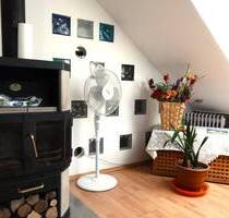 Helle und ruhige 2-Zimmer DG-Wohnung in zweiter Baureihe - Karlsruhe Durlach