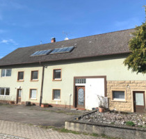 Großzügiges Anwesen mit viel Platz und Ausbaureserve mit Potential. - Tengen Wiechs