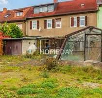 Rohdiamant in ruhiger Lage: Reihenhaus mit Potenzial zur individuellen Gestaltung - Plaue