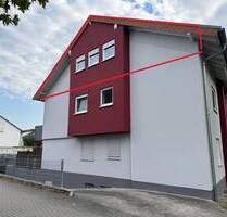 Dachgeschosswohnung mit Balkon und zusätzlichem Hobbyraum - Schwetzingen