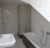 Gemütliche 3 Zi-Whg. im DG in ruhiger Wohnlage - Gera Pforten