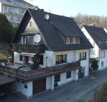 Haus mit Einliegerwohnung sucht glückliche Familie * Provisionsfrei* - Kirchhundem