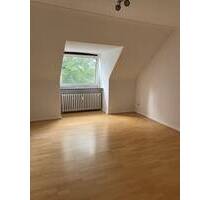 Zentrale 3 Zimmer- Wohnung zu vermieten! - Kassel West