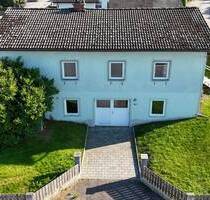 Modernisierter Bungalow mit Werkstattgarage und Wellnessbereich - ruhig wohnen in Hochburg-Ach - Burghausen