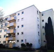 Kzfr. beziehbare, renov.bedürftige 3-Zi.-EG-Whg. mit SW-Balkon und eigenem Kfz-Stellplatz - Kressbronn am Bodensee