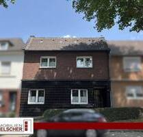 Vielseitiges Einfamilienhaus mit großem Garten, Garage - Ideal für Mehrgenerationen oder Handwerker - Übach-Palenberg