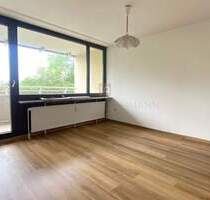 Nette 1 ZKB mit großem Balkon, Blick ins Grüne, separate EBK, TG, Aufzug, IN-Nähe Audi - Ingolstadt