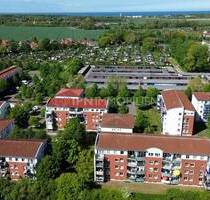 Sanierte Eigentumswohnung mit Sonnenbalkon und Parkplatz - Rostock / Lichtenhagen