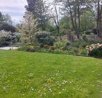 Massiv gebautes 3 Familienhaus, alle WE renoviert, sehr gute Lage, unterkellert, 2 Garagen, Stellplätze am Haus...39.840€ Jahresmiete - Grünstadt