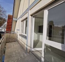 Renovierte 2,5-Zimmer-Wohnung mit Balkon - Weil der Stadt - Hausen