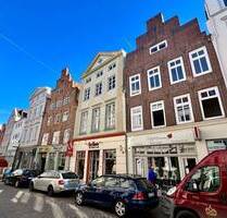 Ensemble aus 4 Häusern mit Hof und Hinterhaus in beliebter Hüxstraße - Lübeck