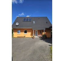 Pferdefreunde aufgepasst! 2 Einheiten auf ca.142m², ca 2628m² Grundstück-Baujahr 2016! E-Ausweis: A! - Lehe