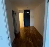 Lichtdurchflutete 2-Zimmer-Wohnung mit großem Balkon in Toplage Haidhausen - München Au-Haidhausen