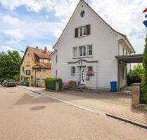 Charmantes Zweifamilienhaus in exklusiver Lage in Waldshut - Waldshut-Tiengen