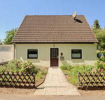 Platz für Ideen - Einfamilienhaus mit Anbau und großem Grundstück - Grevenbroich / Wevelinghoven