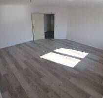 Barrierearme 3-Zimmer Wohnung mit Garten, Stellplatz, E-Ladesäule - Hammelburg Lager Hammelburg