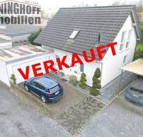 Freistehendes Einfamilienhaus mit Doppelgarage in Fröndenberg-Dellwig - Fröndenberg/Ruhr