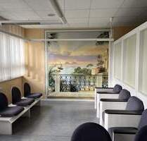 Bischofswerda! Großzügige und komplett eingerichtete Arztpraxis mit zwei OP-Räumen!