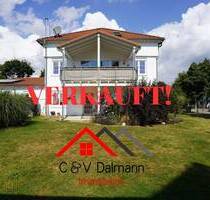 Attraktive 5 Zimmerwohnung in Neuhausen Ob Eck mit großen eigenem Garten, Balkon,Carport und Garage!