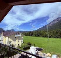 Neubau Dachgeschoßwohnung mit hellen Räumen, Balkon und wunderbarem Ausblick! - Bad Reichenhall