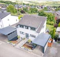 Newel-Beßlich: Exklusives und modernes Einfamilienhaus mit atemberaubenden Weitblick!