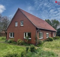 Einfamilienhaus mit Nebengebäuden und großem Eigentumsgrundstück - Bippen Vechtel
