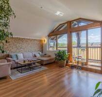 Wohnen über den Dächern von Peißenberg - Traumhafte 4-Zimmer Dachgeschoßwohnung mit Bergblick