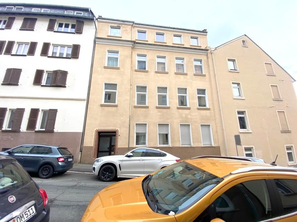 Nähe Taunusstraße: 3-Zimmer-Wohnung für WG geeignet! - Wiesbaden