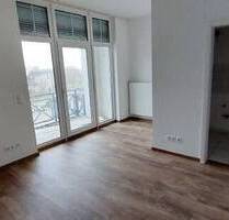 Neu sanierte 2-R-Wohnung mit Dusche und Aufzug - Dessau-Roßlau Roßlau 221