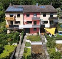 GRANDIOSER AUSBLICK - Reihenmittelhaus mit Garten und Garage - Treuchtlingen