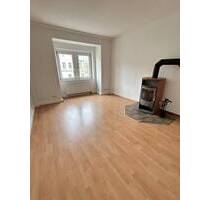 HELLE DG-WOHNUNG MIT EBK, KAMIN UND BALKON IN RUHIGER LAGE! - Chemnitz Ebersdorf