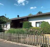 PREISSTURZ Solider Bungalow mit insges. 200 m² Wohnfläche! - Niederkassel