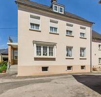Bauernhaus mit vielseitigen Nutzungsmöglichkeiten grenznah in Geichlingen!