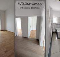 Wäre das was? Hübsche Zwei-Zimmer-Wohnung mit Balkon - Plauen Stadtmitte