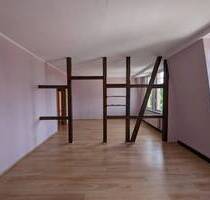 schöne 3-Zimmer-Wohnung in ruhiger Stadtlage - Apolda