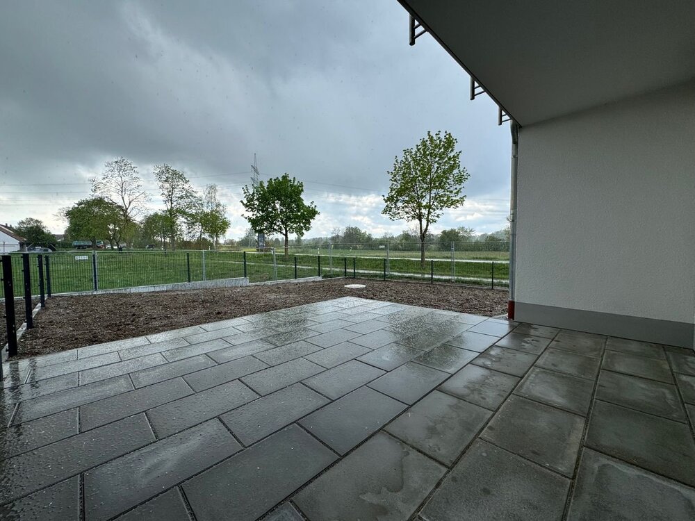 Neubau-EG-Wohnung mit Terrasse und großem Garten - Aichach Ecknach