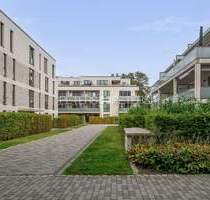 + Modern. Lichtdurchflutet. Ihr Zuhause am Tarpenbeker Ufer. + - Hamburg Groß Borstel