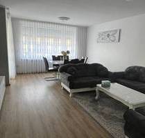 Rgbg Osten - 3 Zimmer Wohnung mit Balkon und Aufzug - Regensburg Burgunderstraße - Napoleonstein