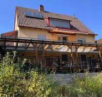 Top gepflegtes, modernisiertes Einfamilienhaus inkl. Nebengebäude, Carport und Garten in Bad Brückenau zu verkaufen
