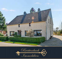 Mehrfamilienhaus mit großem Grundstück und viel Potenzial - Nordenham Schweewarden