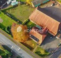 Investitionschance: Bauernhaus mit Baugrundstück für 19 Wohneinheiten - Elmenhorst