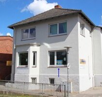 Existenzgründer aufgepasst! Helle Bürofläche für Kleinunternehmer in zentraler Lage von Plön