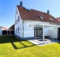 *** Sehr hochwertige, vollunterkellerte Raumwunder-DHH mit vielen Highlights - NEUWERTIG!! *** - Abensberg / Offenstetten
