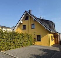 Schicke DHH zentral in Pinneberg, 5 Zimmer mit 151qm Wohnfläche, Stellplatz + Garten!