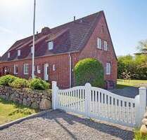 Moderne Haushälfte mit Südgarten - List