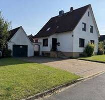 Zweifamilienhaus mit Modernisierungspotenzial - Neu Wulmstorf